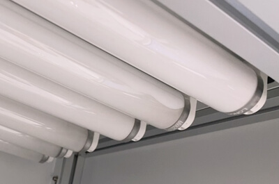 朗普光電UVA340/UVB313老化試驗燈:國產(chǎn)替代進口的新選擇?